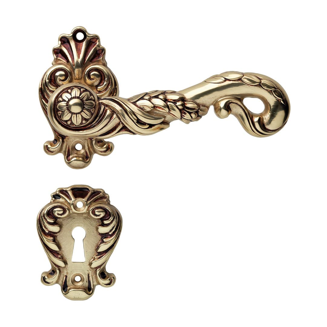 Linea Calì Poesia – Πόμολο Πόρτας Ροζέτα – Door handle on rose art.015 – French gold (1395 RB 015 OF)