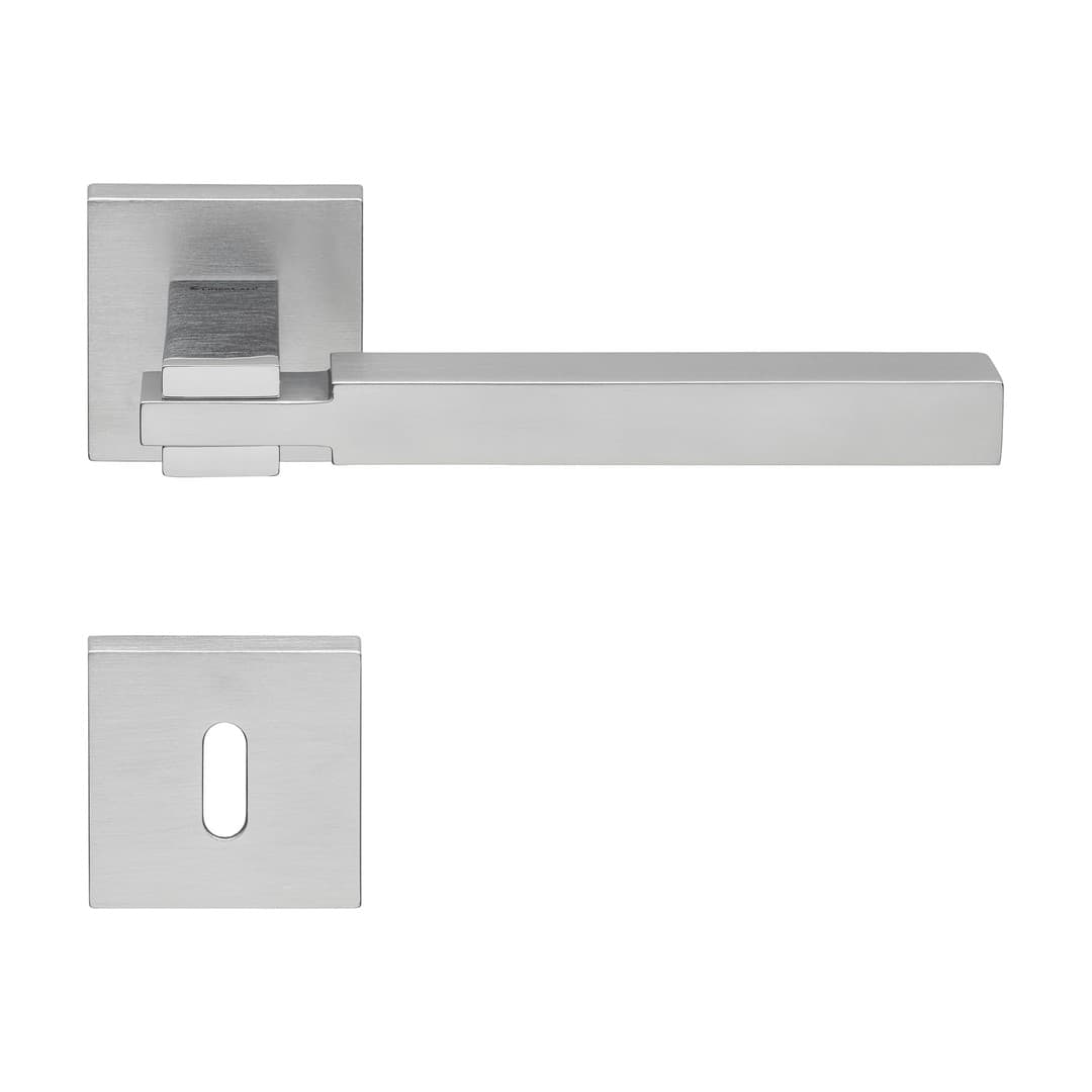 Linea Calì Elle – Πόμολο Πόρτας Ροζέτα – Door handle on rose art.019 – Satin chrome + polished chrome (1050 RB 019 CC)