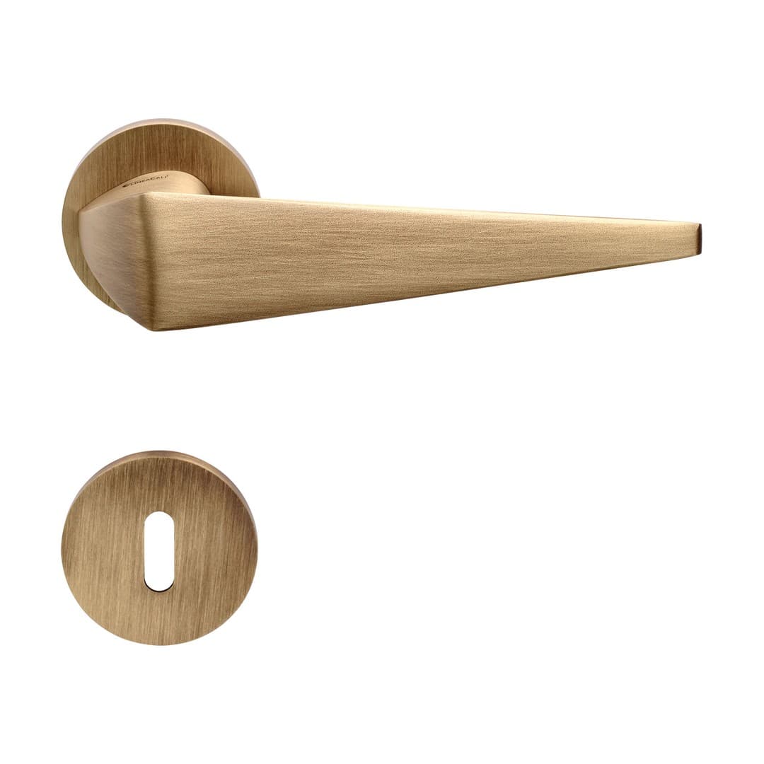 Linea Calì Komfort – Πόμολο Πόρτας Ροζέτα – Door handle on reduced rose art.025 – Patiné mat (1455 RB 025 PM)