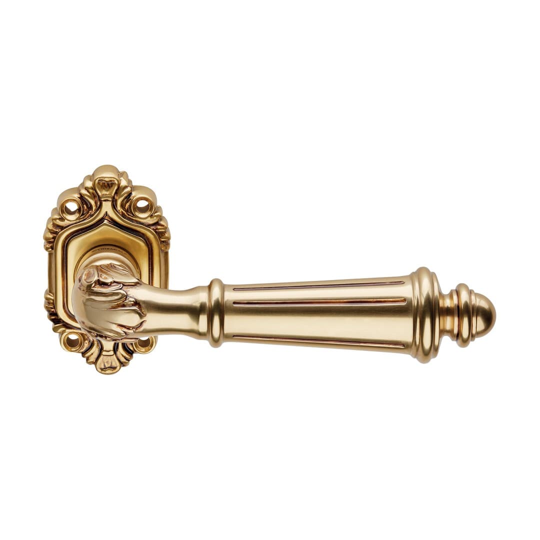 Linea Calì Aida – Πόμολο Πόρτας Ροζέτα – Door handle on rose art. 005 – French gold (1610 RB 005 OF)