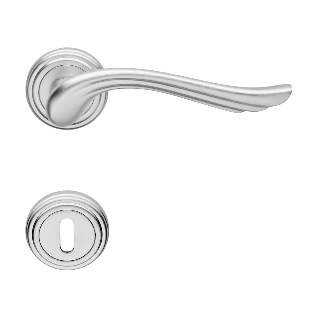 Linea Calì Aria – Πόμολο Πόρτας Ροζέτα – Door handle on rose art.011 – Satin chrome (1630 RB 011 CS)