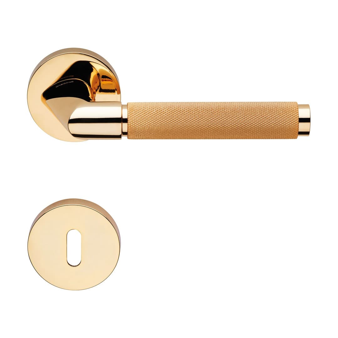 Linea Calì Grip – Πόμολο Πόρτας Ροζέτα – Door handle on rose art.023 – Gold plated (1705 RB 023 OZ)