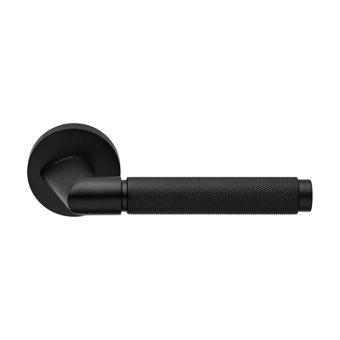 Linea Calì Grip – Πόμολο Πόρτας Ροζέτα – Door handle on rose art.023 – Matt black RAL 9005 (1705 RB 023 VE)