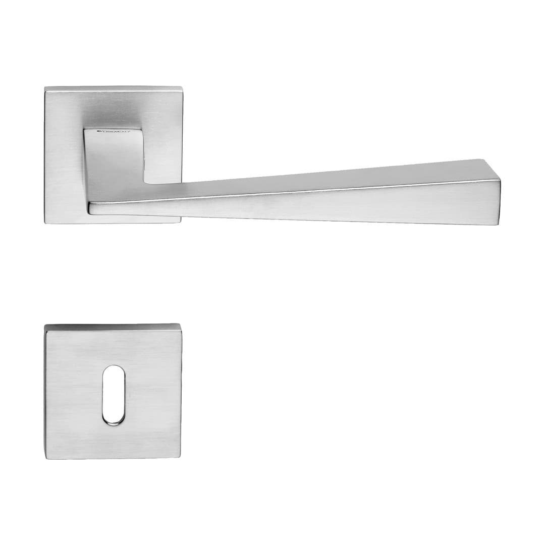 Linea Calì Conica Zincral – Πόμολο Πόρτας Ροζέτα – Door handle on reduced rose art.024 – Satin chrome (486 RB 024 CS)