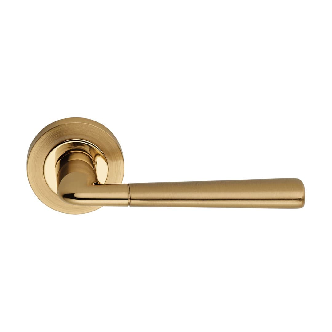 Linea Calì Tess – Πόμολο Πόρτας Ροζέτα – Door handle on rose art.102 – Satin brass + polished brass (511 RB 102 OT)